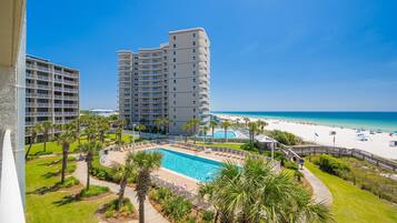 Condo, 3 Bedrooms | Pool | Indoor pool, outdoor pool