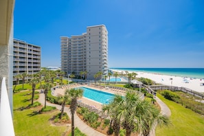 Condo, 3 Bedrooms | Pool