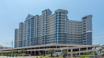Condo, 3 Bedrooms | Exterior