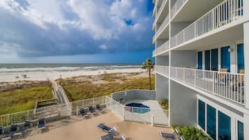 Condo, 3 Bedrooms | Terrace/patio