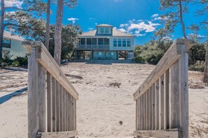 Hus, 4 soverom | Eksteriør