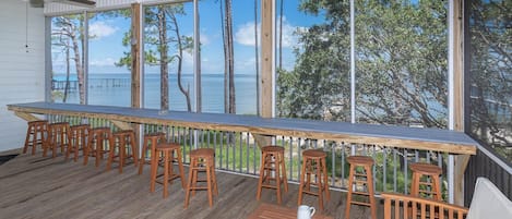 House, 4 Bedrooms | Property grounds