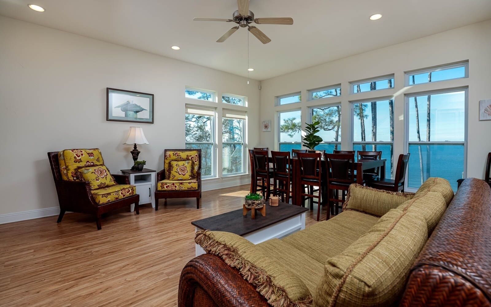 House, 4 Bedrooms | Dining