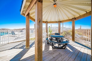 Condo, 1 Bedroom | Outdoor dining