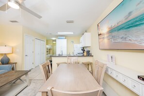 Condo, 1 habitación | Restaurantes