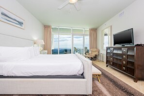 Condo, 3 habitaciones | 3 habitaciones, decoración personalizada y muebles diferentes 