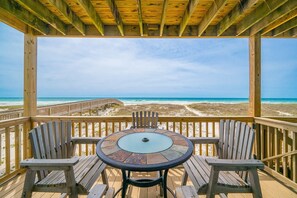 Casa, 5 habitaciones | Restaurante al aire libre