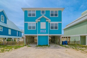 Maison, 5 chambres | Extérieur