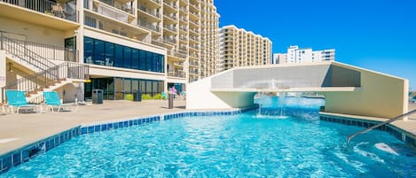 Lägenhet - 3 sovrum | Pool | Inomhuspool och utomhuspool