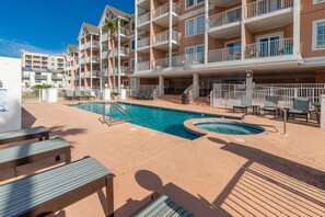 Condo, 1 habitación | Alberca | Alberca al aire libre 