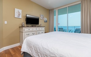Condo, 2 Bedrooms | 2 bedrooms, individually decorated, individually furnished, free WiFi