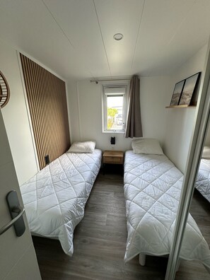 3 habitaciones, tabla de planchar con plancha y wifi gratis 