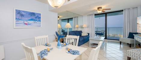 Condo, 2 Bedrooms | Living area