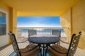 Condo, 2 Bedrooms | Outdoor dining - Driftwood Towers 5a 2 Bedroom Condo (Gulf Shores)
