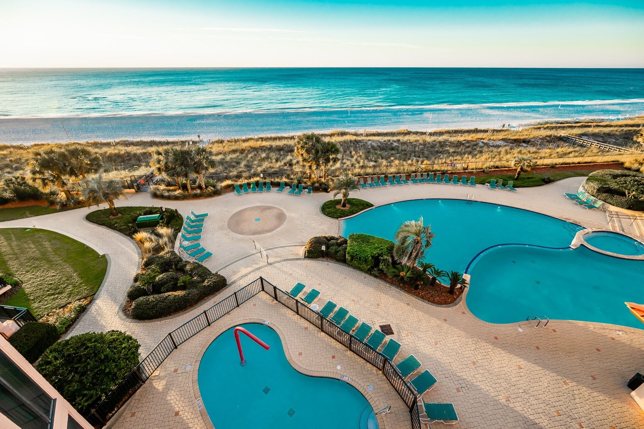 콘도, 침실 3개 | 수영장 | 실내 수영장, 야외 수영장