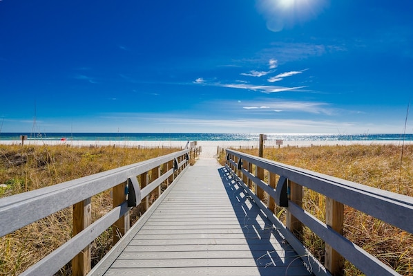 Condo, 3 chambres | Plage | Sur la plage