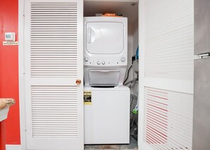 Condo, 1 Bedroom | Laundry