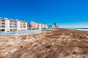 Condo, 1 quarto | Fachada