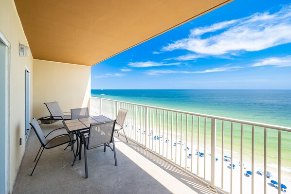 Bloc d'apartaments, 2 dormitoris | Servei de restauració a l'aire lliure