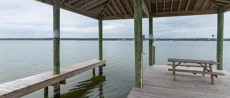 House, 3 Bedrooms | Property grounds