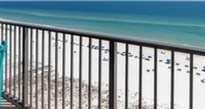 Phoenix All Suites West by Brett Robinson