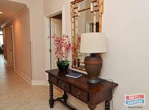 Condo, 3 Bedrooms | Interior