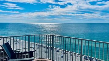 Condo, 4 habitaciones | Áreas de la propiedad