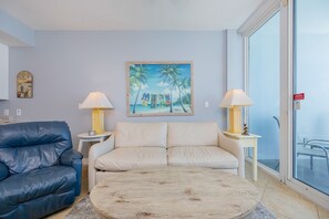 Condo, 1 Bedroom | Living area