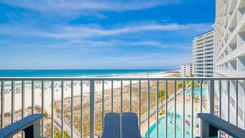 Condo, 1 Bedroom | Property grounds