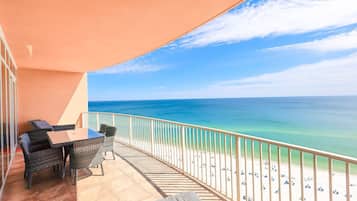 Apartment, 3 Schlafzimmer | Unterkunftsgelände