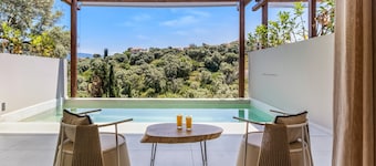 Studio Apartment 'Studio Yvonne' with Private Pool, Wi-Fi and Air Conditioning