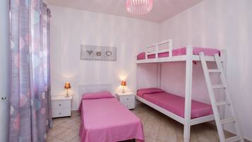 3 Schlafzimmer, Bügeleisen/Bügelbrett, kostenloses WLAN, Bettwäsche