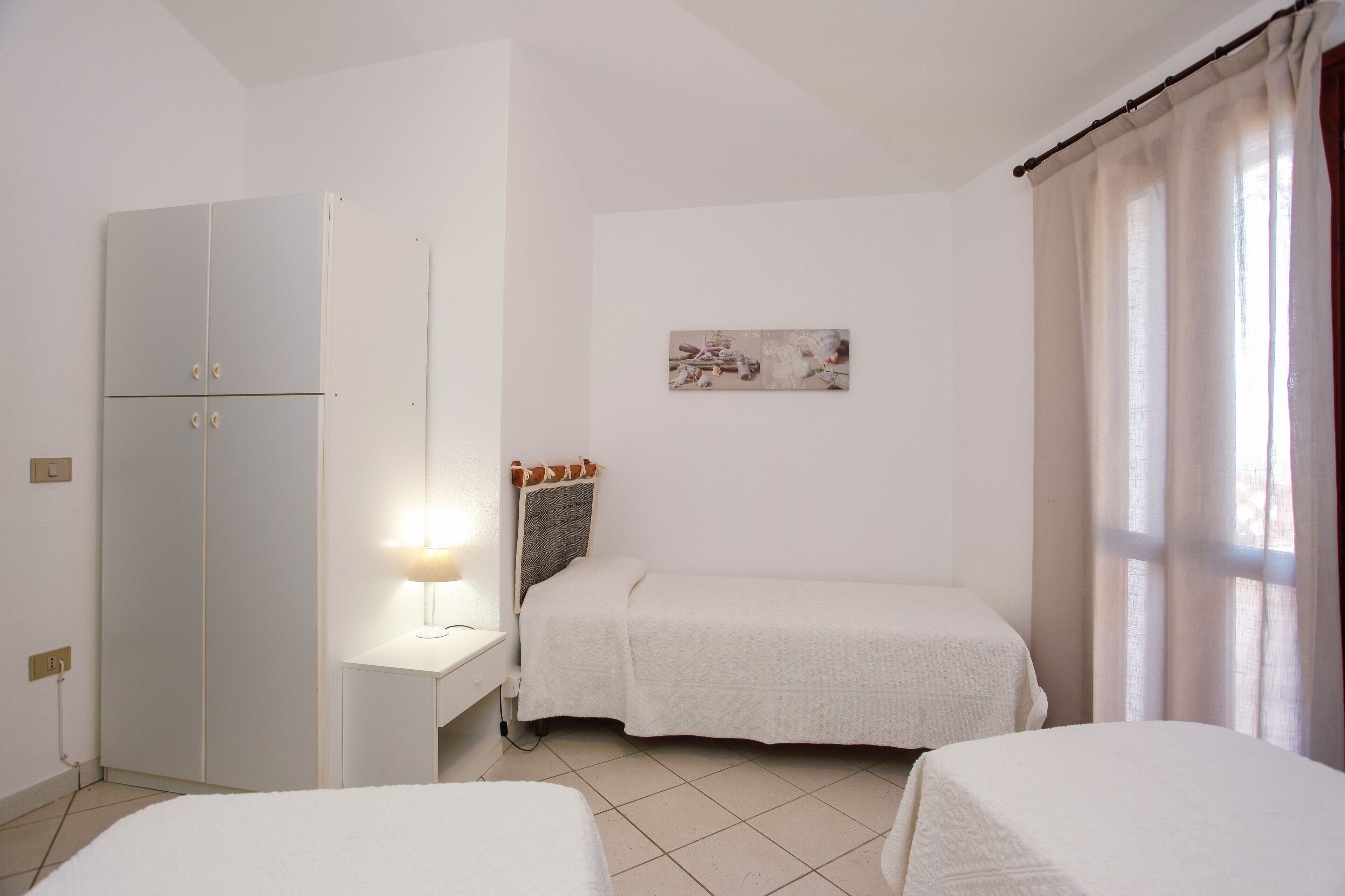 2 makuuhuonetta, silitysrauta/-lauta, ilmainen Wi-Fi, vuodevaatteet