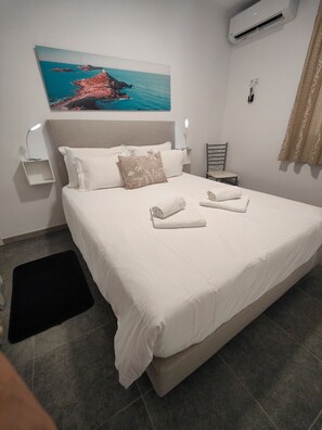 1 Schlafzimmer, Bügeleisen/Bügelbrett, kostenloses WLAN, Bettwäsche