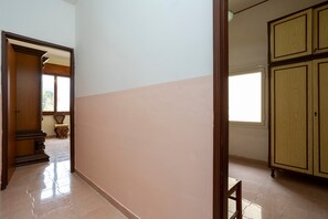 Interior - Holiday Home 'Villetta Il Gallo' with Terrace, Garden & Wi-Fi (Mazara Del Vallo)