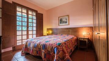 3 bedrooms, free WiFi, bed sheets