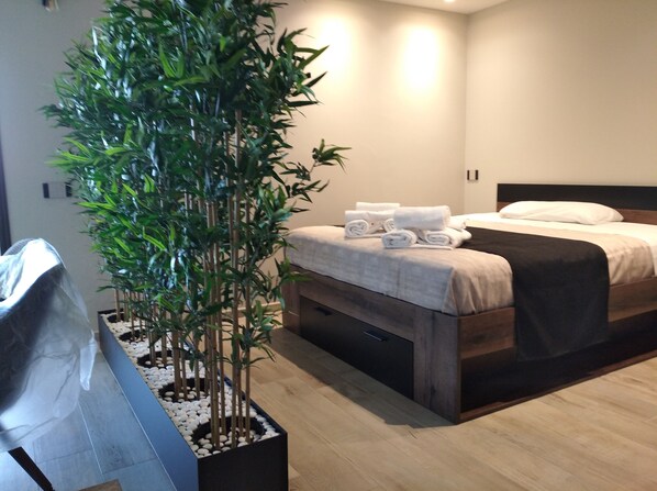 1 bedroom, iron/ironing board, wheelchair access