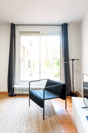 Interior - Plaza Catalunya quiet and comfortable 3BD for Families (Barcelona)