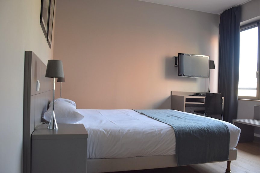 Séjour Moderne Pour Couples, Docks Lyon - Dardilly