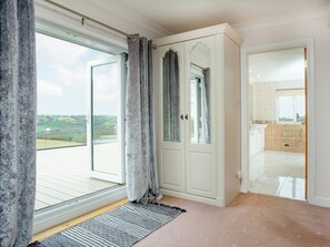 Interior - 5 bedroom accommodation in Exeter (Exeter)