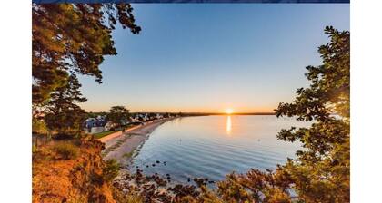 Les Cerisiers du Rouz- house 800 m from the beach - bicycles included