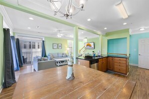 Interior - ⭐️Spacious House Pool Grill Bikes Ocean Block⭐️ (Ocean City)