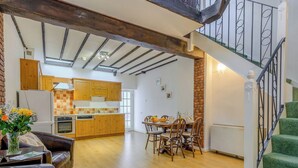 Unclassified image, 2 of 18, button - Apple Cottage-UK37361 (Lympsham)