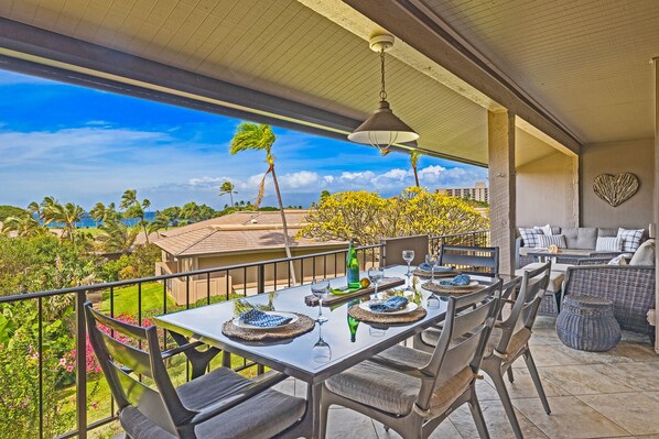 تناول الطعام بالخارج