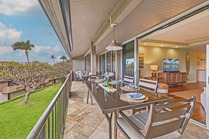 تناول الطعام بالخارج