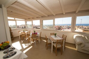 Terrace/patio - La Balestra B&B (Balestrate)