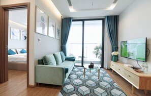 1 室のベッドルーム、デスク、アイロン / アイロン台、WiFi (無料)