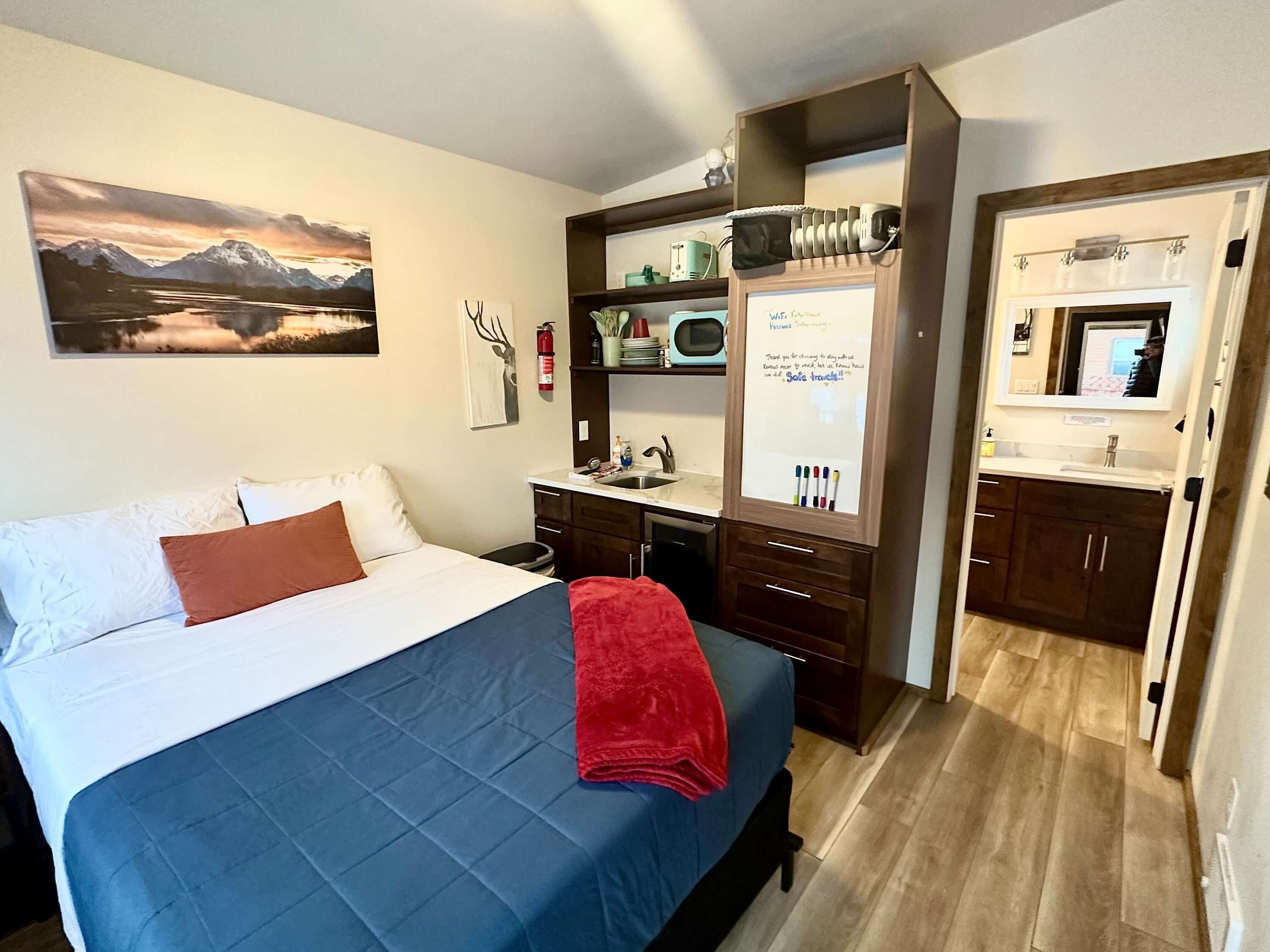 1 bedroom, WiFi, bed sheets