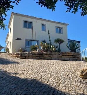Exterior - Casa Tin Tin with swimming pool 10 minutes from Fuseta beach (Moncarapacho)
