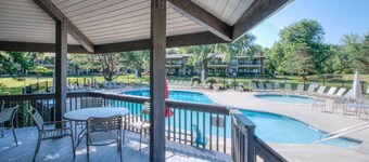 Cocktails & Dreams -Ground Level Abbey Villa Corner Condo |2 Patios |Pool |Natural Lighting |Updated